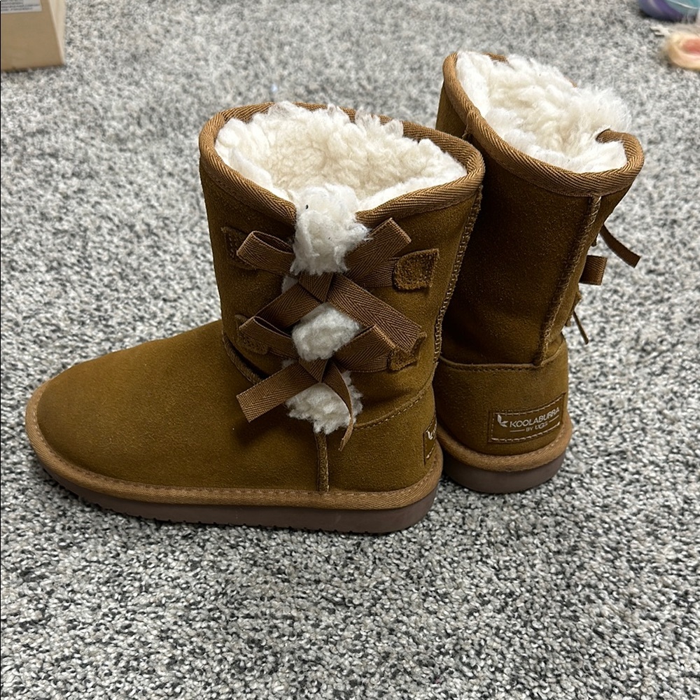 Koolaburra by UGG Brown Suede Victoria Boots girls 12